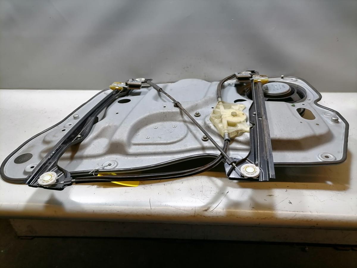 VW Caddy 2K original Fensterheber vorn links elektrisch Bj.2007